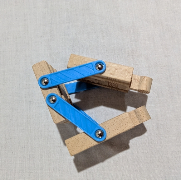 Thomas And Friends Wooden Railway Adapt A Track Lot Of 3  Adapters - Picture 10 of 11